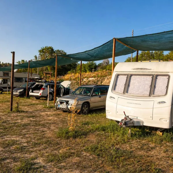 Camper / Caravan