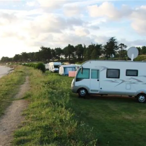 camping-du-fond-de-la-baie-locquirec-ptmsf