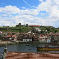 sandfield-house-farm-caravan-park-whitby-75dpb