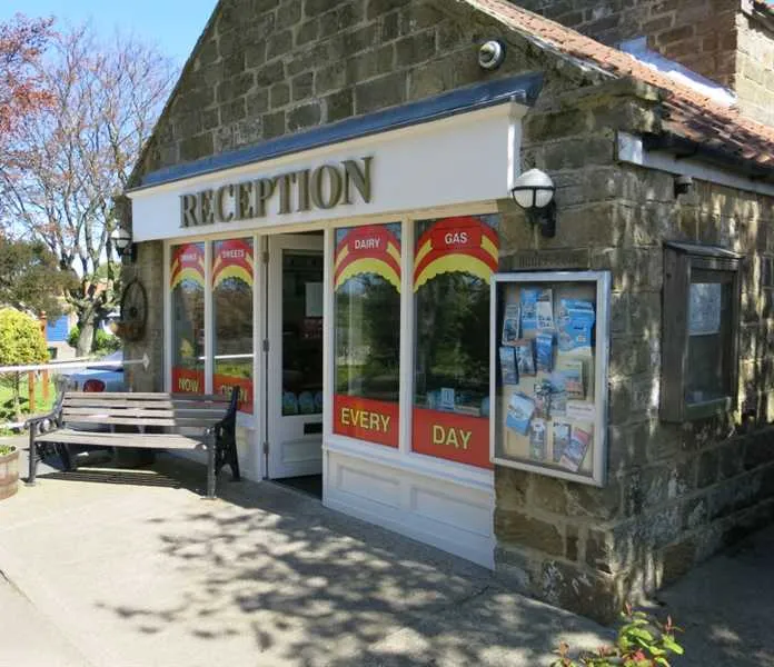 sandfield-house-farm-caravan-park-whitby-blkoe