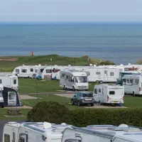 sandfield-house-farm-caravan-park-whitby-lflm0