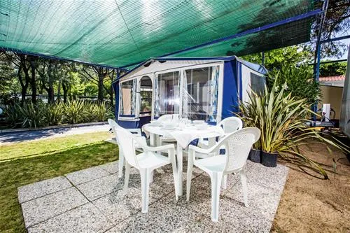 campeggio-mediterraneo-treportica-vio-g86rx