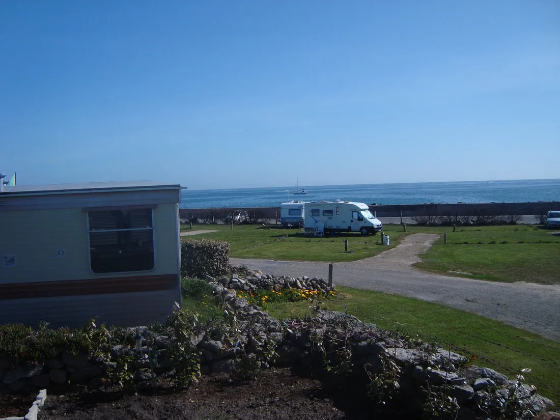 camping-la-blanche-nef-barfleur-lehqn