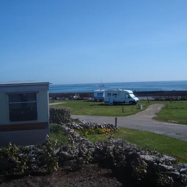 camping-la-blanche-nef-barfleur-lehqn