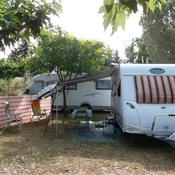 flower-camping-mas-de-mourgues-vauvert-pgq1s