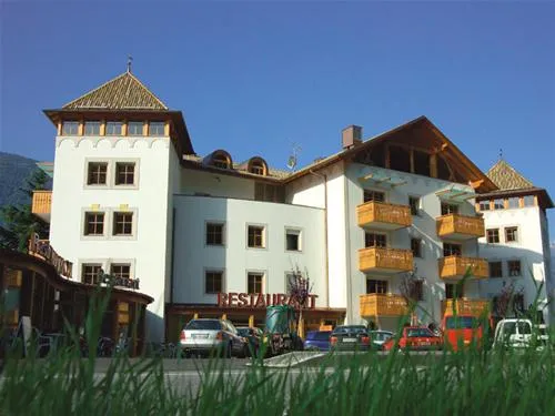 camping-latsch-an-der-etsch-latsch-1kwve