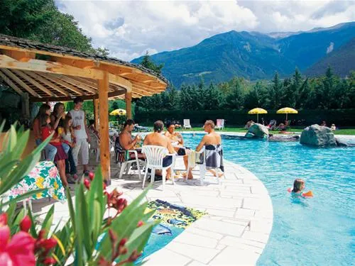 camping-latsch-an-der-etsch-latsch-3ojmm