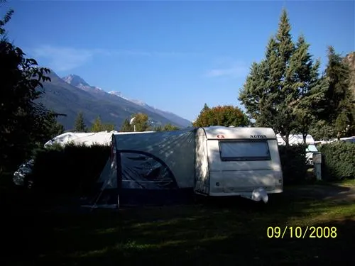 camping-latsch-an-der-etsch-latsch-kqh9z