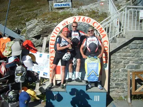 camping-latsch-an-der-etsch-latsch-ydlzv