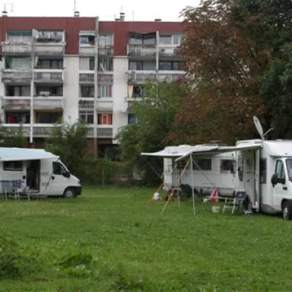 autocamp-oaza-sarajevo-sarajevo-xk0ra