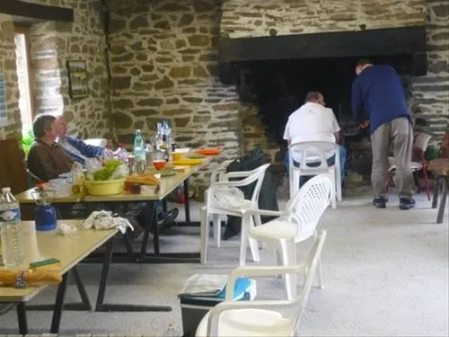camping-de-ty-provost-dinault-lerua