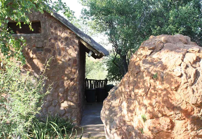 kaoxa-bush-camp-alldays-mapungubwe-national-park-gq0zd