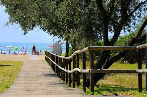 camping-village-al-boschetto-cavallino-d4h9e