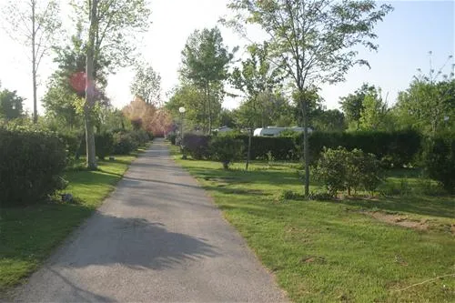 camping-les-marsouins-argeles-sur-mer-1btnn
