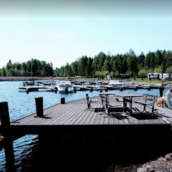 tors-camping-nolby-lmicg