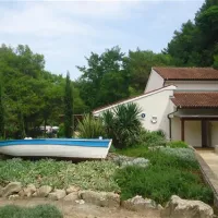 camping-lanterna-porectar-amwkt