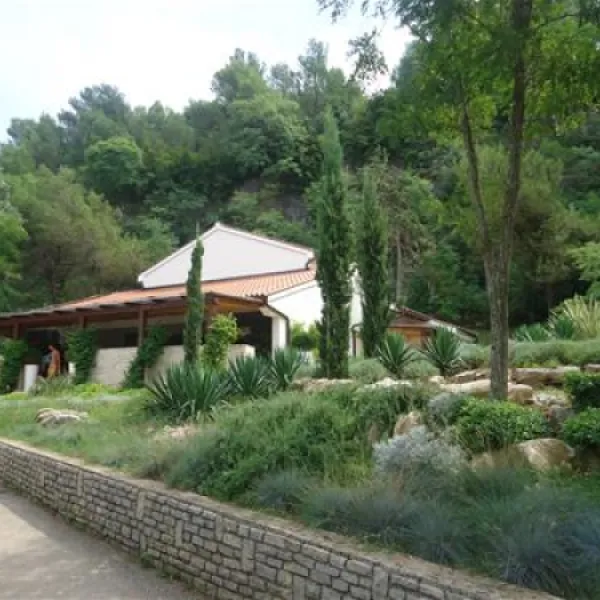 camping-lanterna-porectar-ycjdh