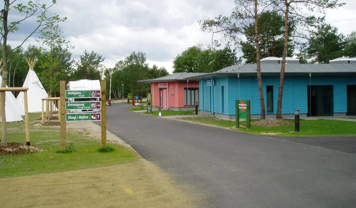 tropical-islands-camping-krausnick-5o2zp