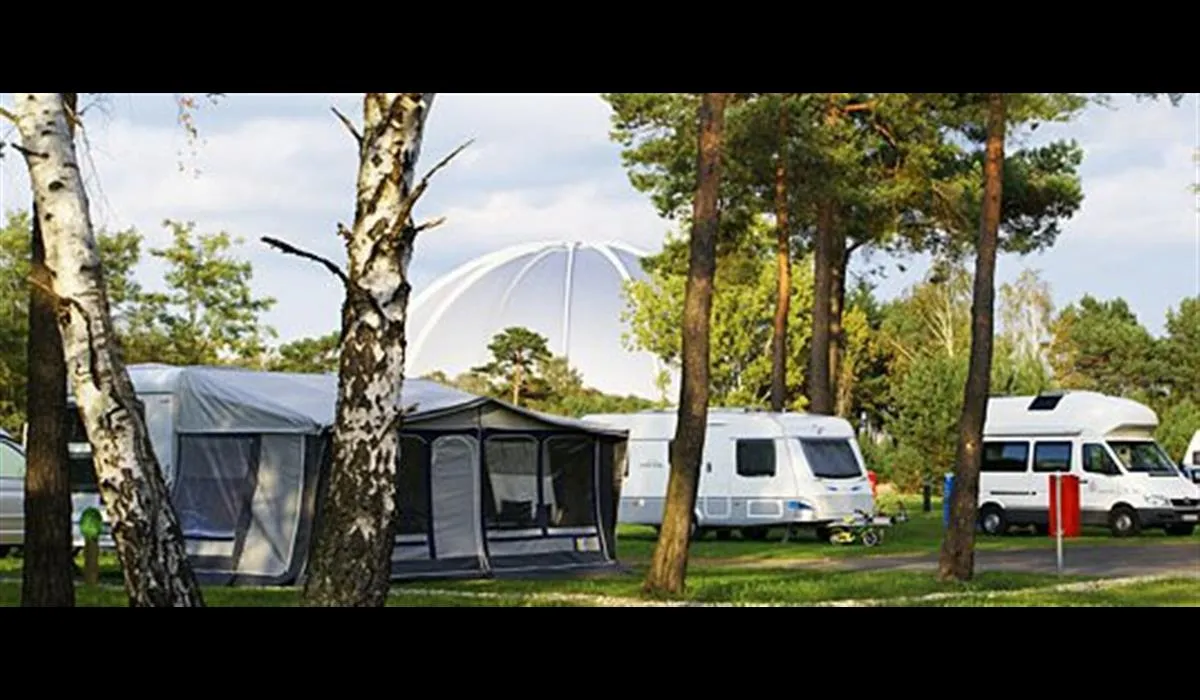 tropical-islands-camping-krausnick-hsie5