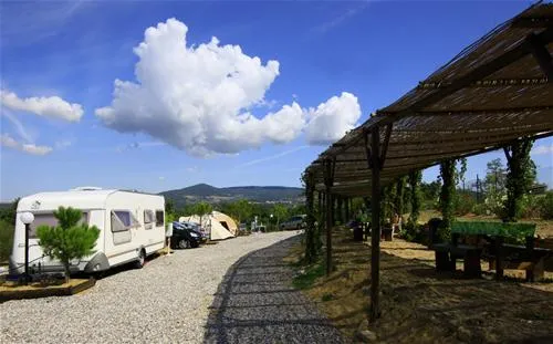 agriturismo-la-serra-del-pino-montescudaio-ofbex