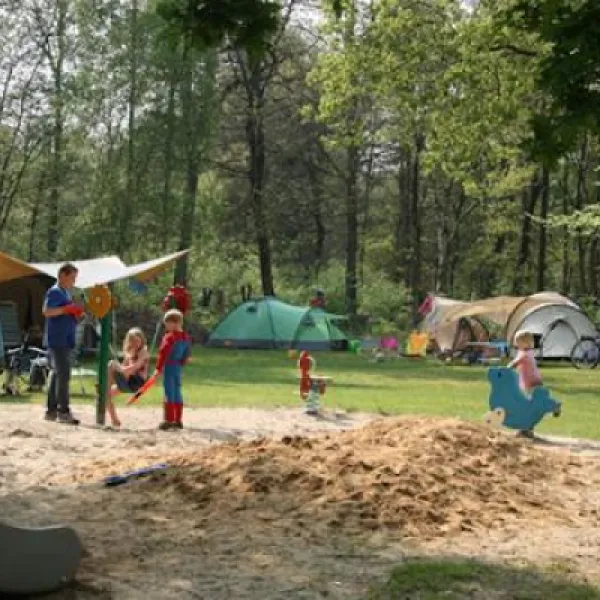 camping-landgoed-de-berenkuil-grolloo-e7mjv