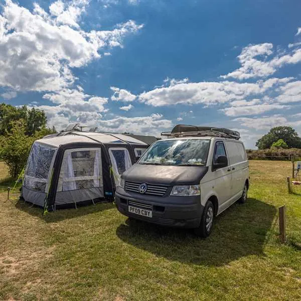 pinecones-caravan-and-camping-dersingham-2bcci