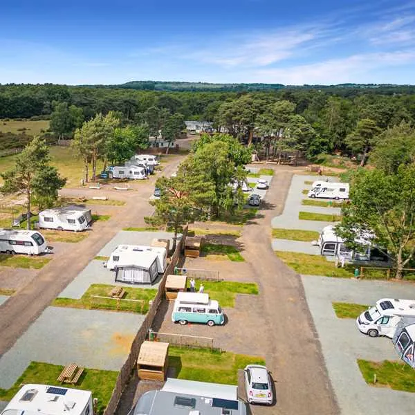 Pinecones Caravan and Camping