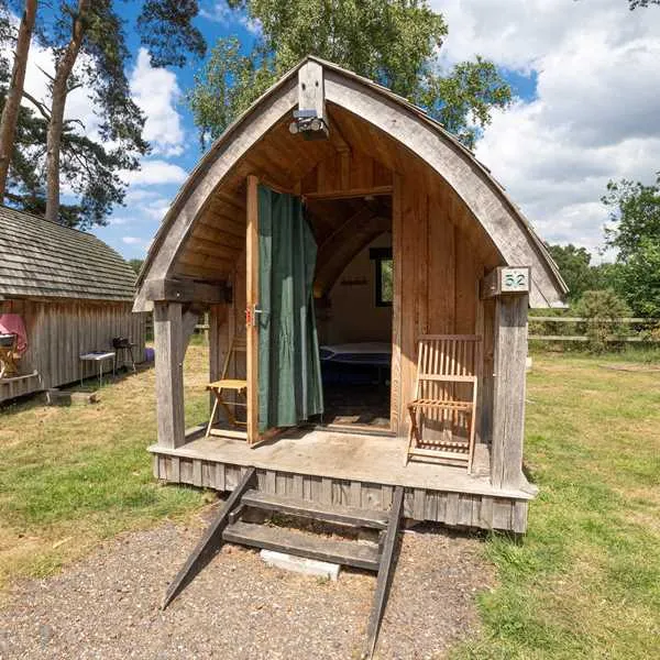 pinecones-caravan-and-camping-dersingham-junwb