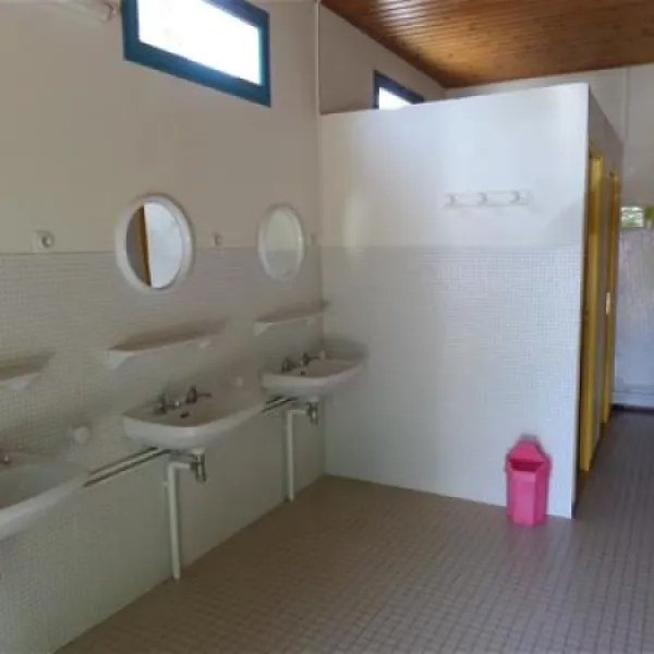 camping-les-batardieres-st-hilaire-la-foret-uq3go