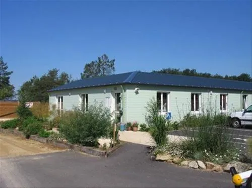 camping-entre-terre-et-mer-pontscorff-ffqfd