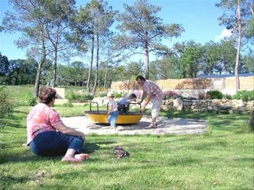 camping-entre-terre-et-mer-pontscorff-s05co