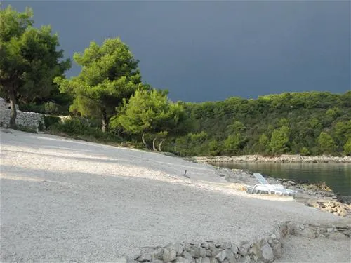 autocamp-labadusa-trogir-e59ha