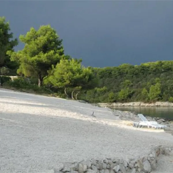 autocamp-labadusa-trogir-e59ha