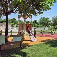 camping-les-clorinthes-drme-4wltf