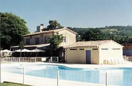 camping-les-clorinthes-drme-sc6t4