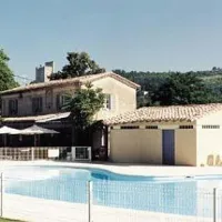 Camping Les Clorinthes