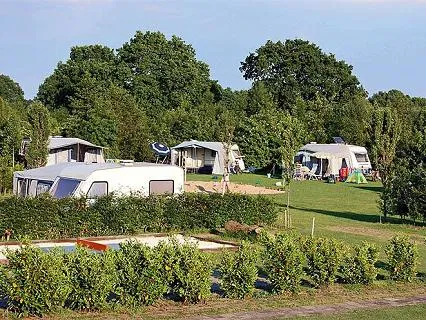 camping-myry-elim-v9fdk