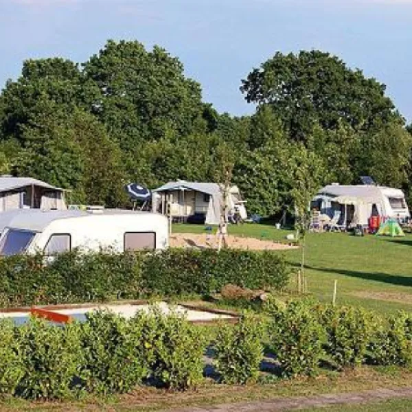camping-myry-elim-v9fdk