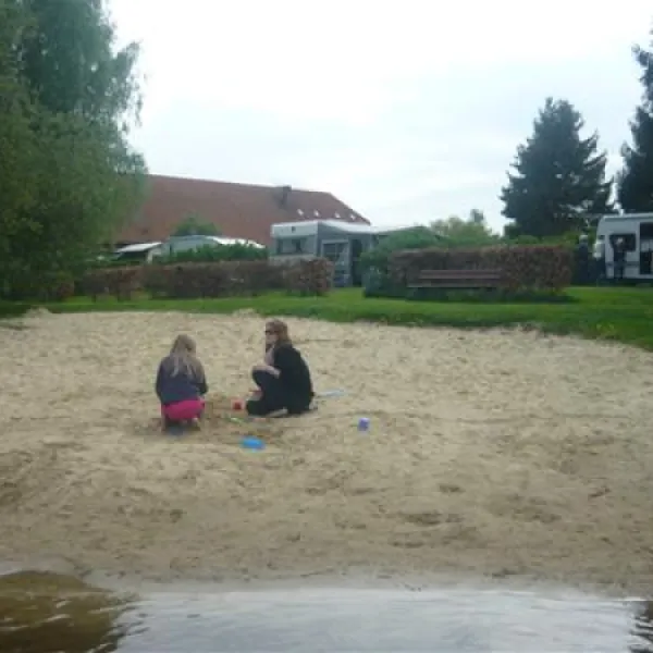 campingplatz-ahlden-sr-homfeld-gbr-ahlden-tyah4