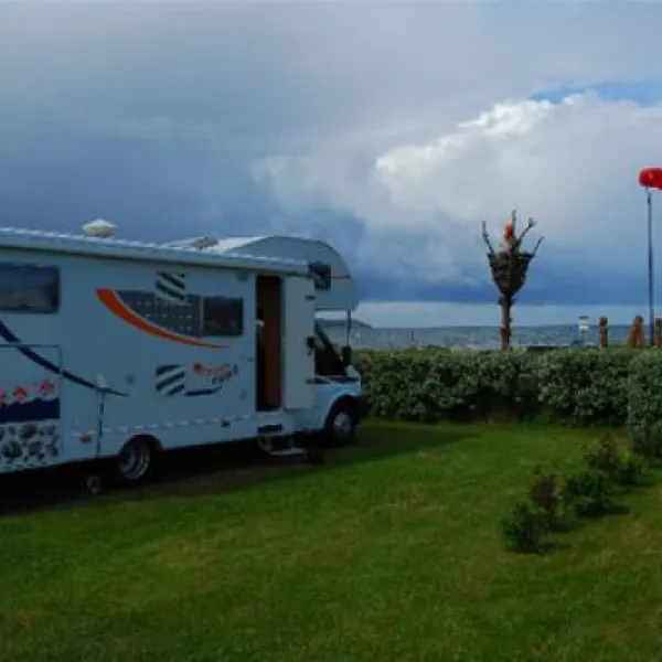caravancamp-ostseeblick-dranske-myx5f