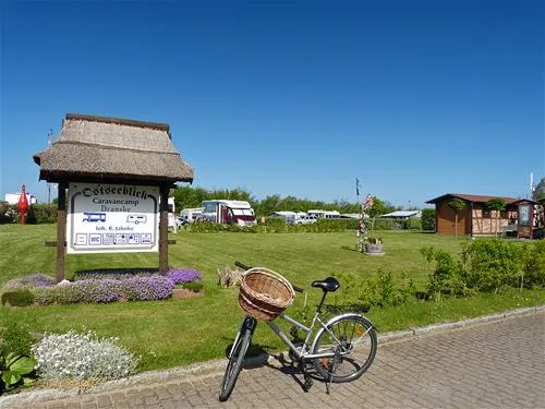 caravancamp-ostseeblick-dranske-wurc4