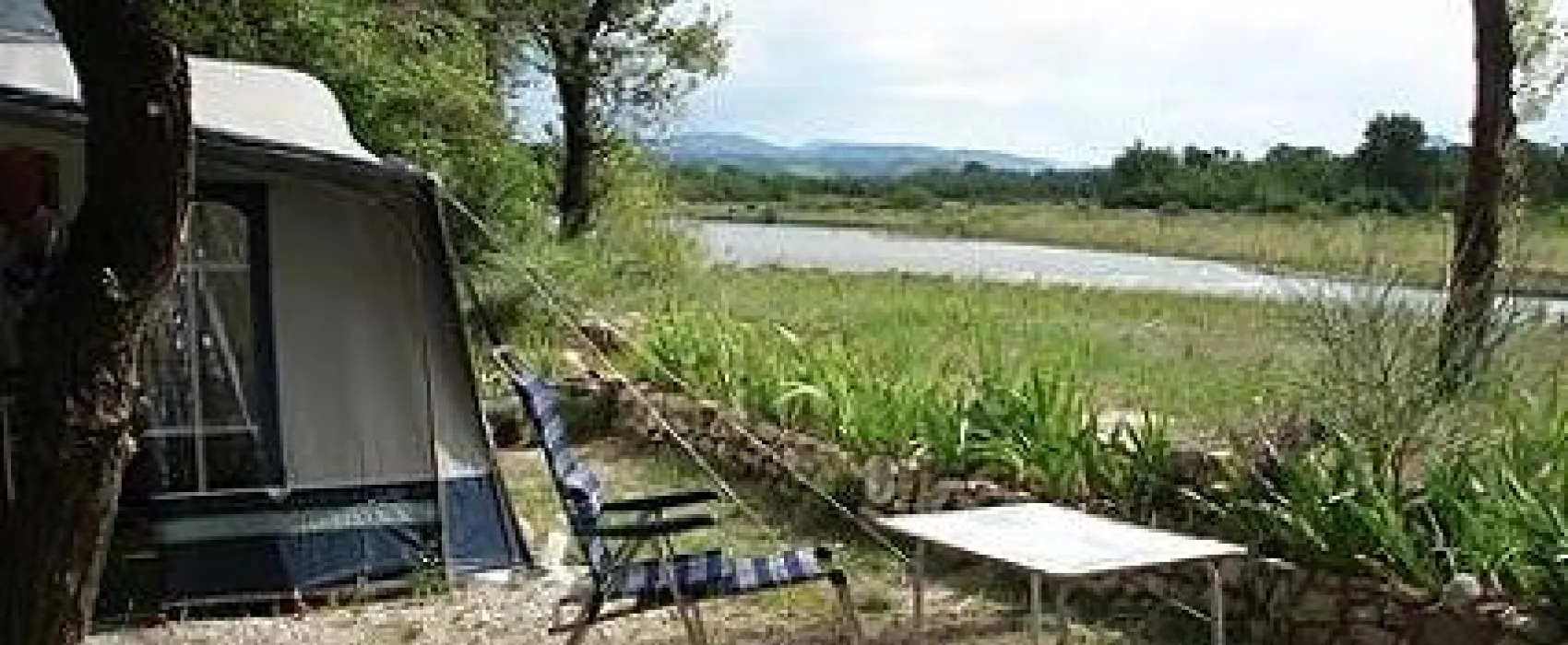Camping Les Rives de l'Aygues