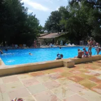 camping-les-rives-de-laygues-drme-sef1a