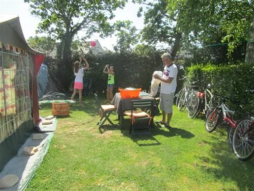 camping-kervilor-la-trinit-sur-mer-ynjtk