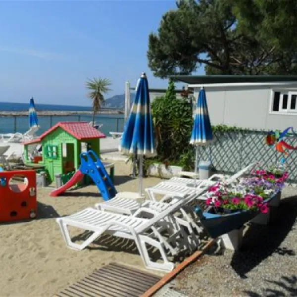 bungalows-miracervo-cervo-im-kpcdh