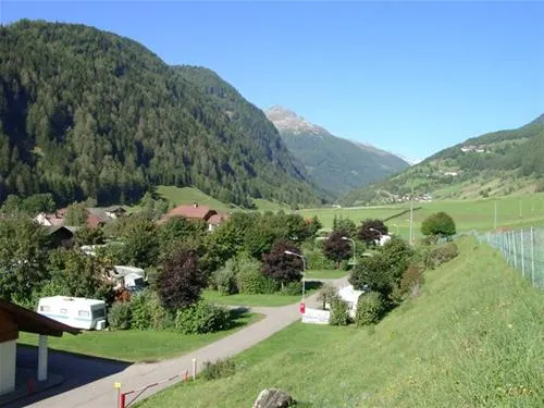 sommer-und-wintercamping-ramsbacher-rennweg-am-katschberg-fl8nj