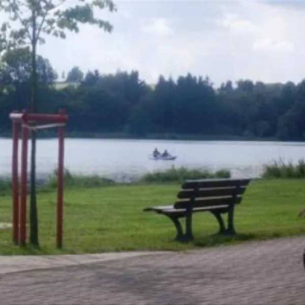 erlebnis-und-freizeitwelt-niedermooser-see-niedermoos-4fpko