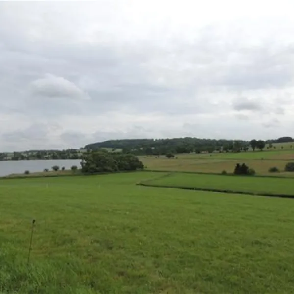 erlebnis-und-freizeitwelt-niedermooser-see-niedermoos-j9vsg