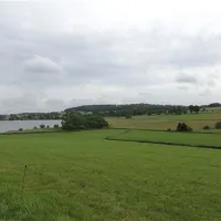 erlebnis-und-freizeitwelt-niedermooser-see-niedermoos-j9vsg