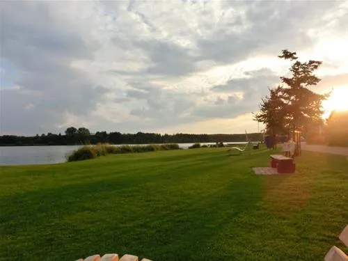 erlebnis-und-freizeitwelt-niedermooser-see-niedermoos-tim4m